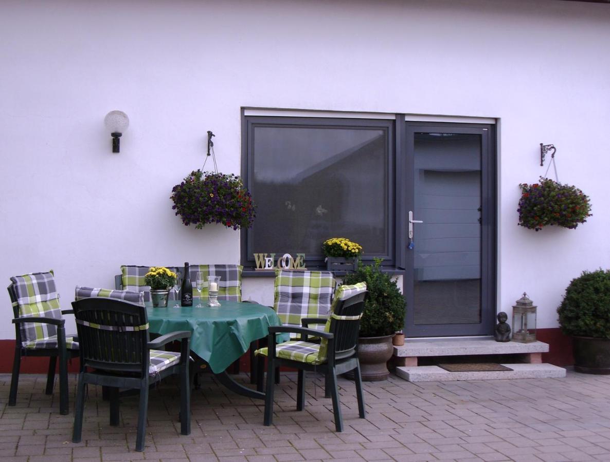 Ferienhaus Goetten Hontheim Buitenkant foto